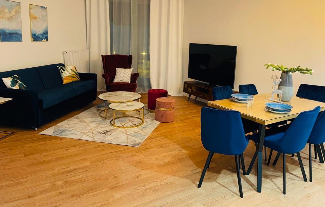 Apartament Pelen Slonca - Pinea Apartment
